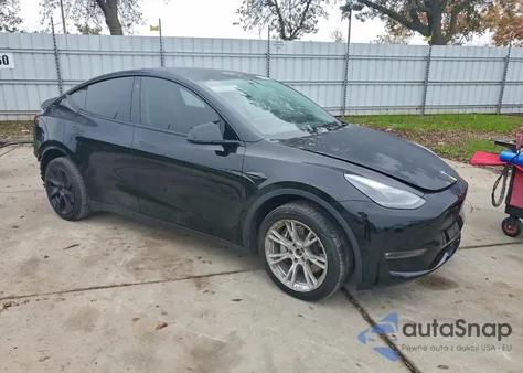 2023 Tesla Model Y из США, поврежденный, VIN 7SAYGAEE5PF621564
